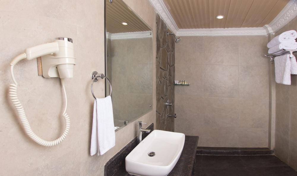 Summit Grace Boutique Hotel & Spa Darjeeling  Bagian luar foto